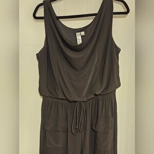 Womens Large black Jumpsuit sleeveless stretchy adjustable waist two pockets
